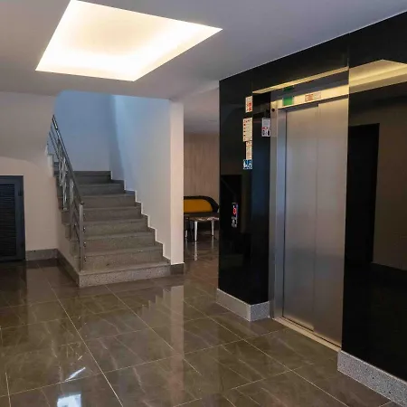 Apartment клеопатра Aura 4